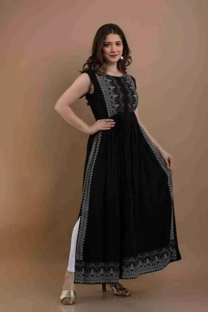 Women Rayon Printed Long Kurti Black